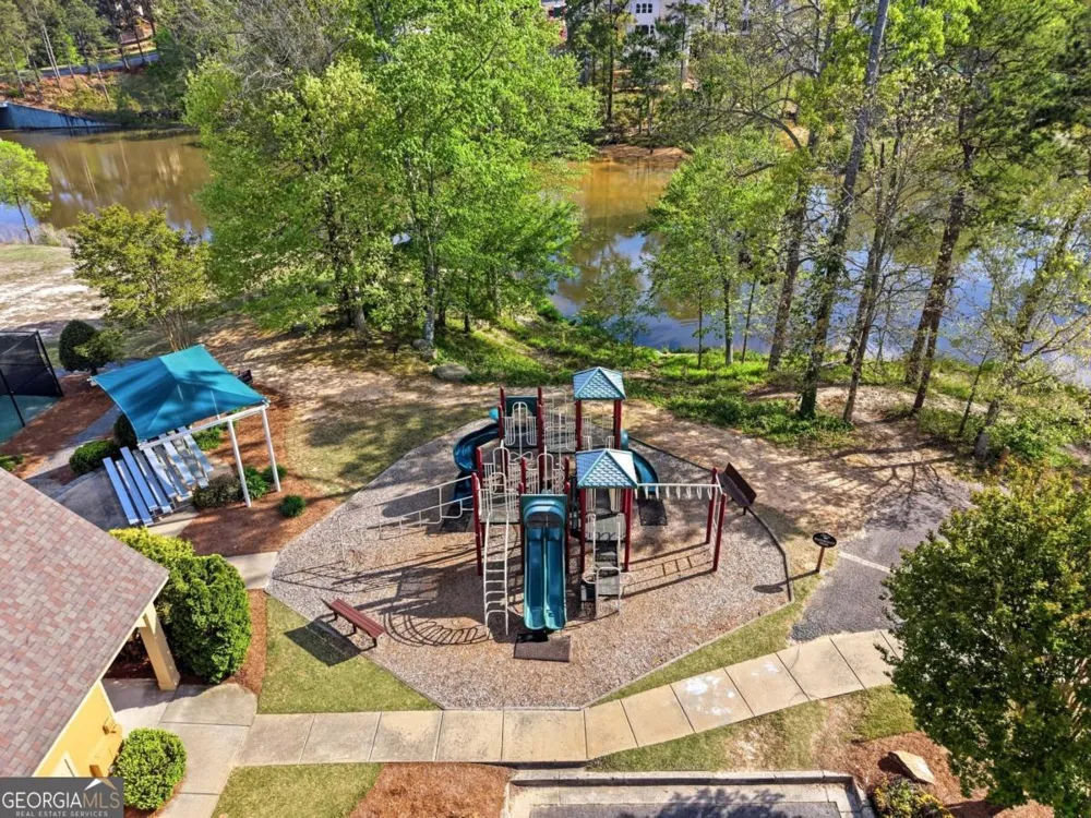 7812 Keepsake LN Flowery Branch, GA 30542