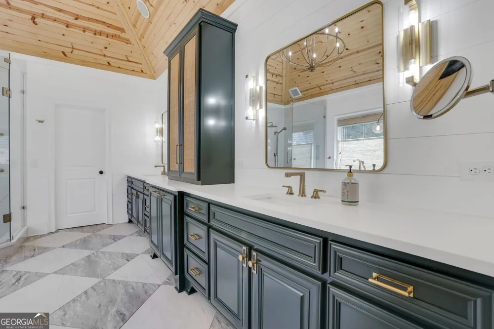 1670 Cone Flower WAY Suwanee, GA 30024