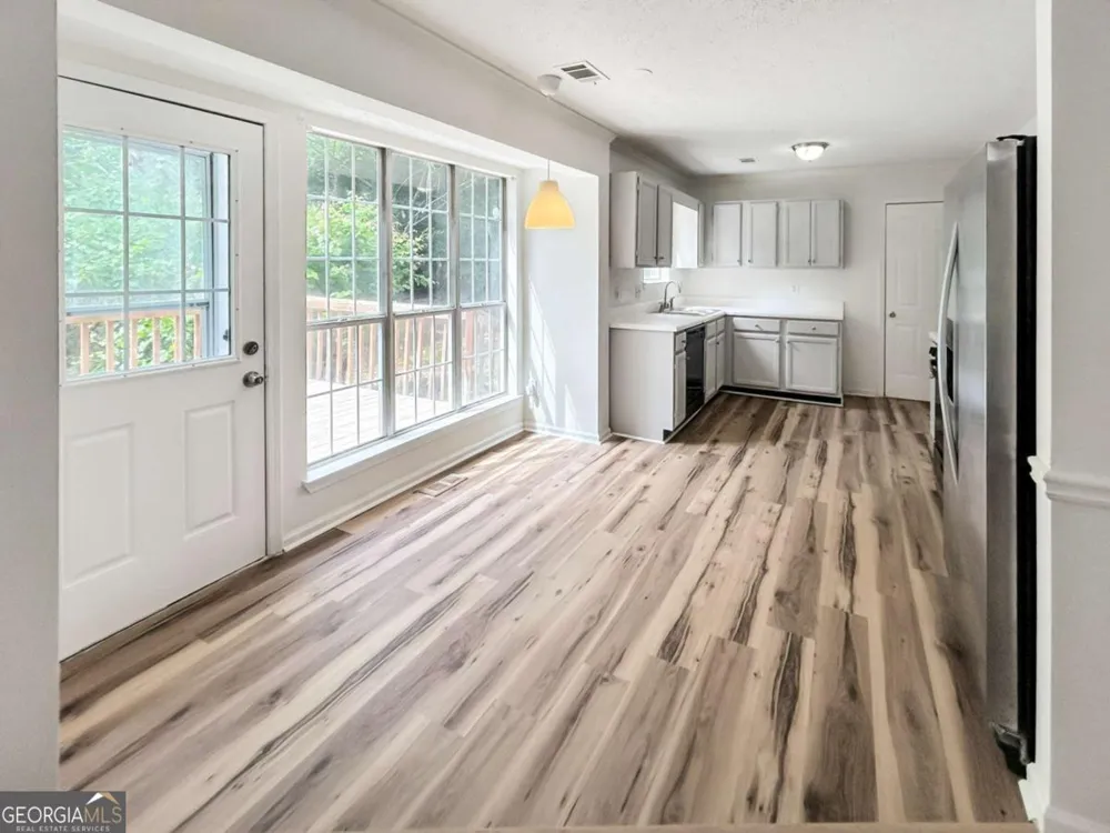 2945 Georgian Manor DR Alpharetta, GA 30022
