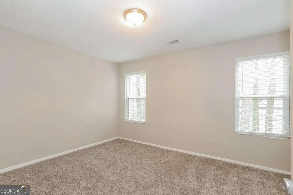 442 Sherwood Oaks RD Stone Mountain, GA 30087