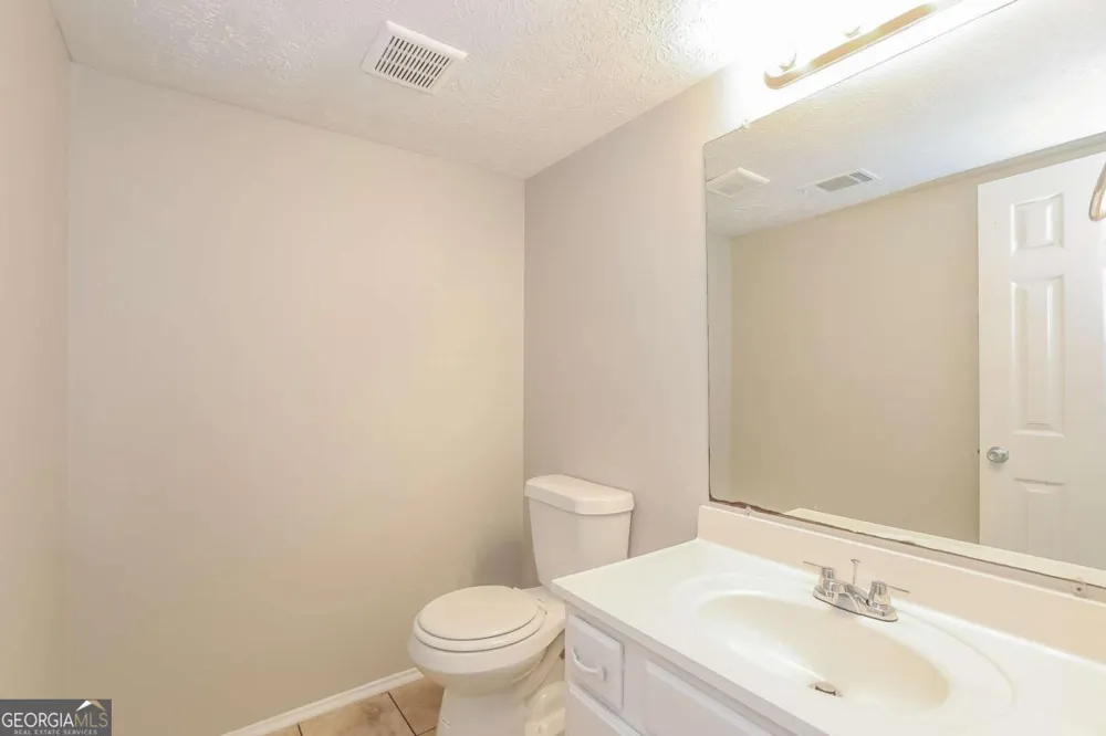 442 Sherwood Oaks RD Stone Mountain, GA 30087