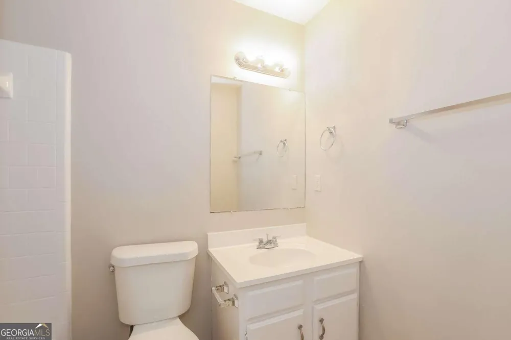 442 Sherwood Oaks RD Stone Mountain, GA 30087