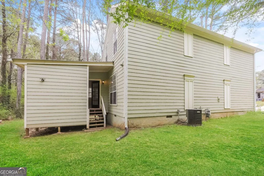 442 Sherwood Oaks RD Stone Mountain, GA 30087