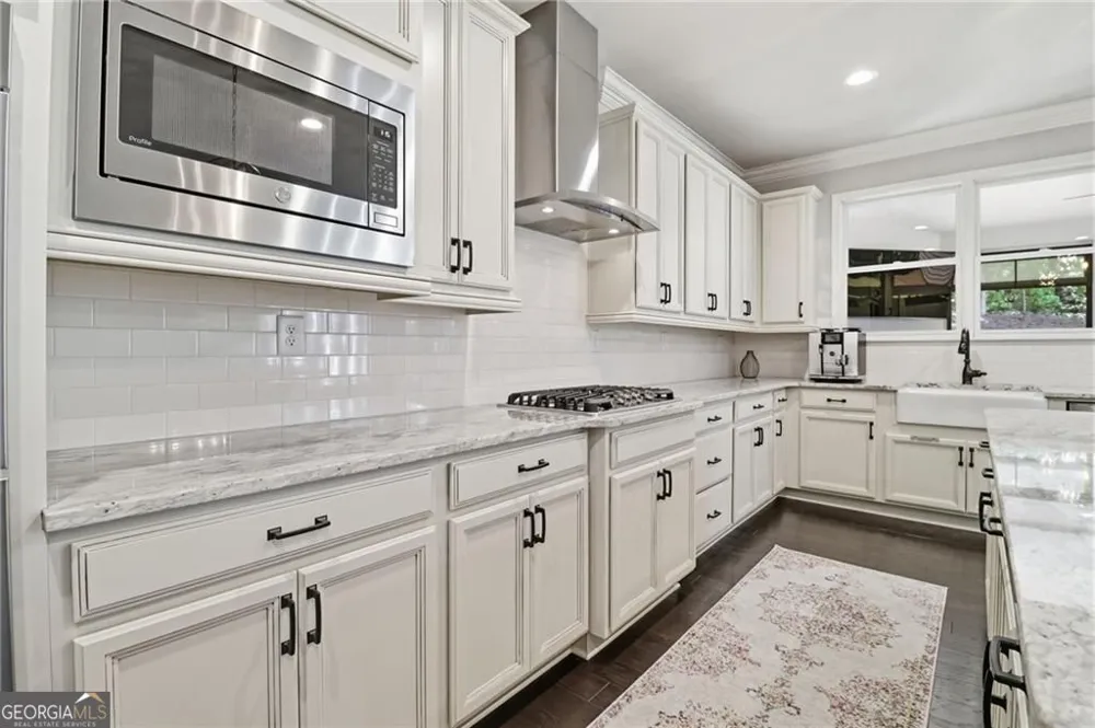 206 Maggies RD Canton, GA 30115