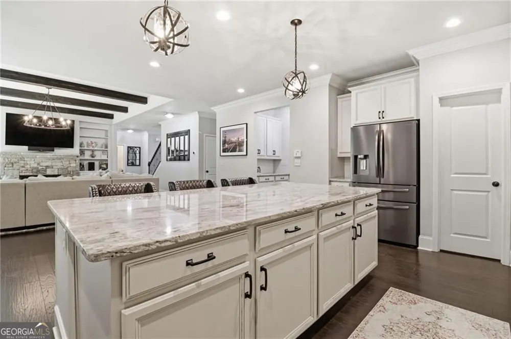 206 Maggies RD Canton, GA 30115