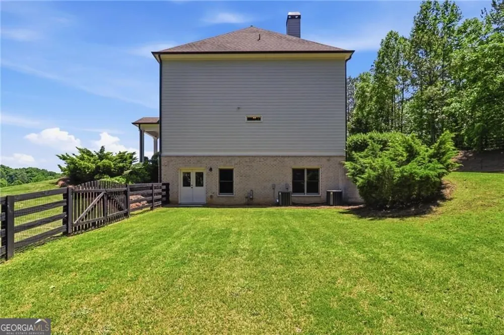 206 Maggies RD Canton, GA 30115