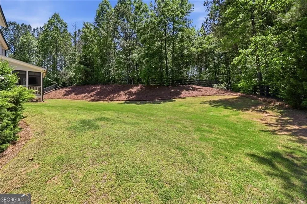 206 Maggies RD Canton, GA 30115