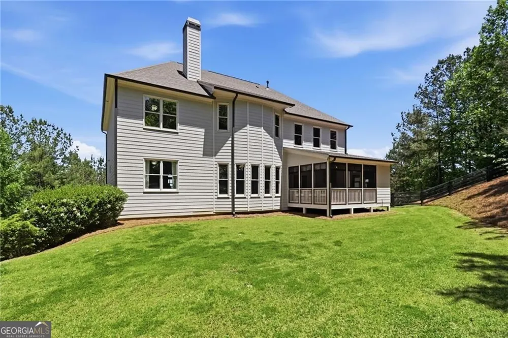 206 Maggies RD Canton, GA 30115