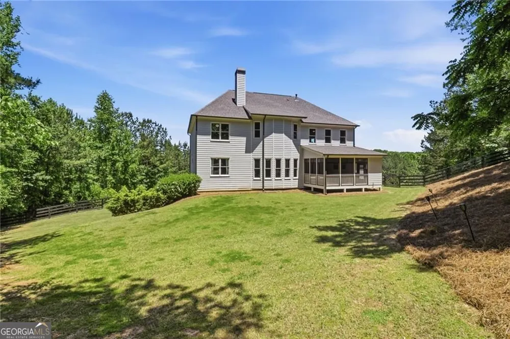 206 Maggies RD Canton, GA 30115