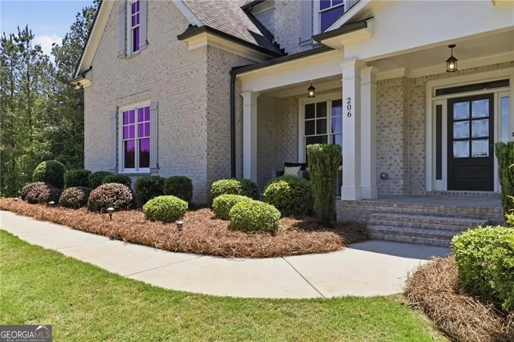 206 Maggies RD Canton, GA 30115