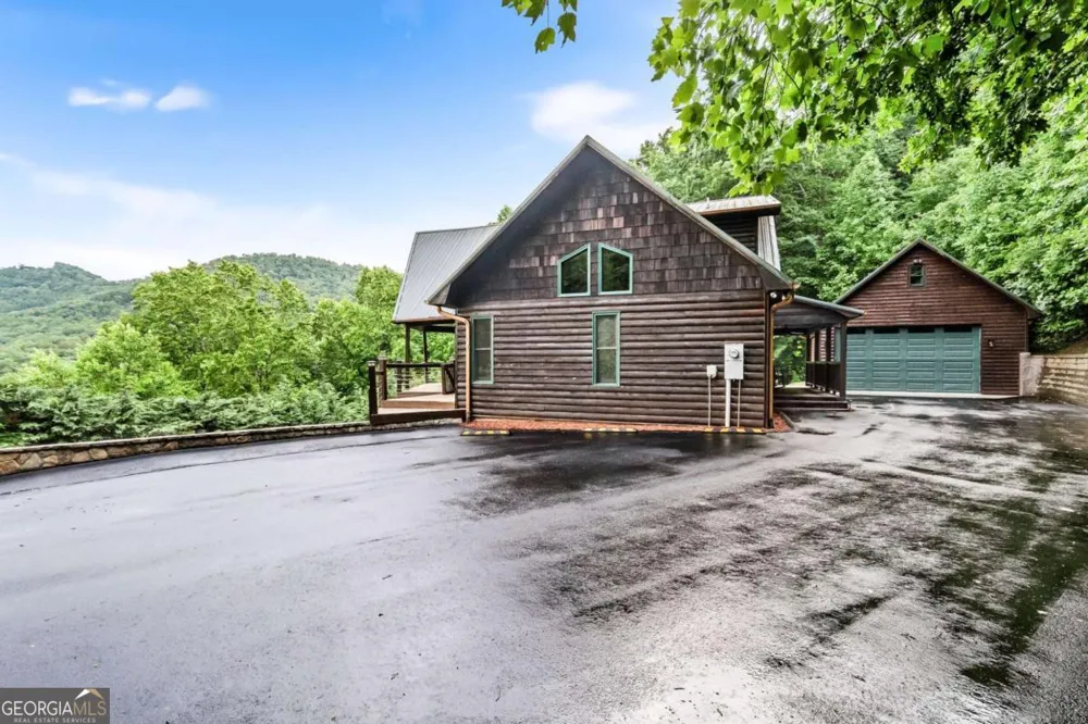101 Cletus WAY Hiawassee, GA 30546