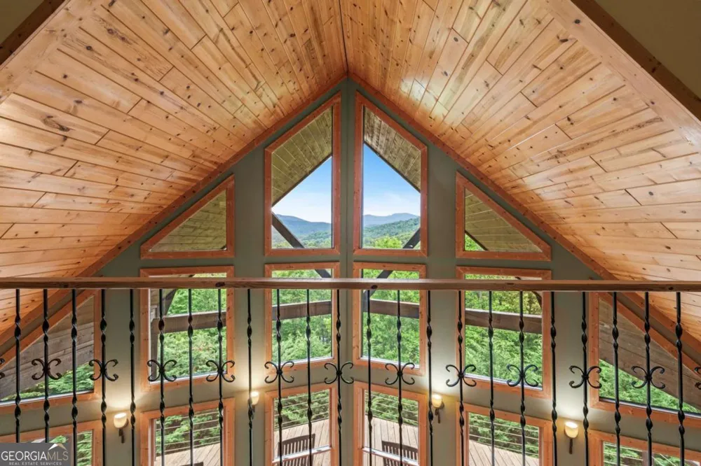 101 Cletus WAY Hiawassee, GA 30546