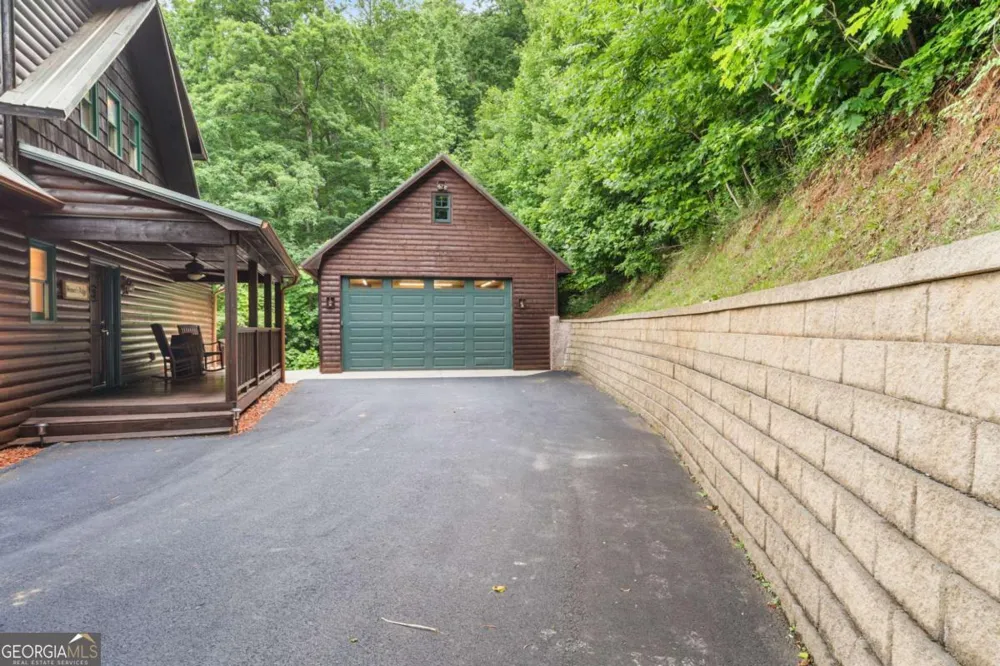 101 Cletus WAY Hiawassee, GA 30546
