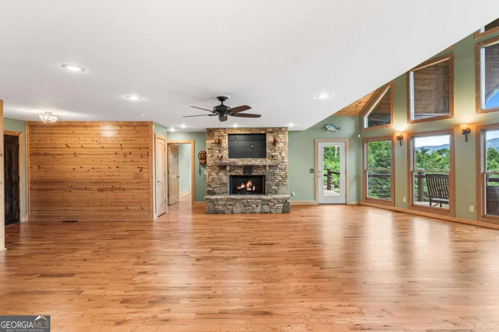 101 Cletus WAY Hiawassee, GA 30546