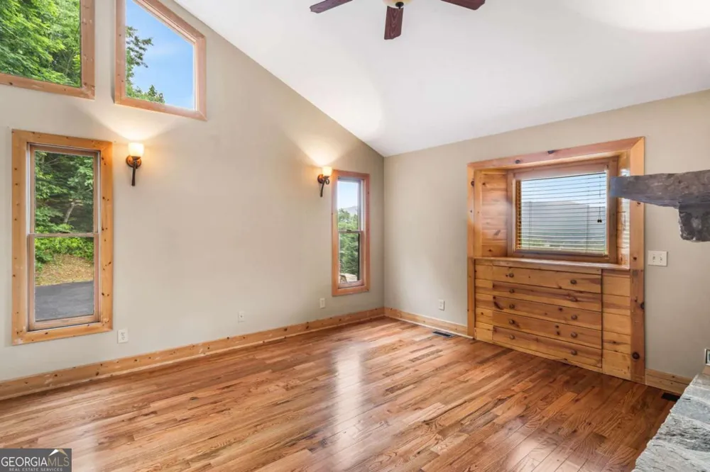 101 Cletus WAY Hiawassee, GA 30546