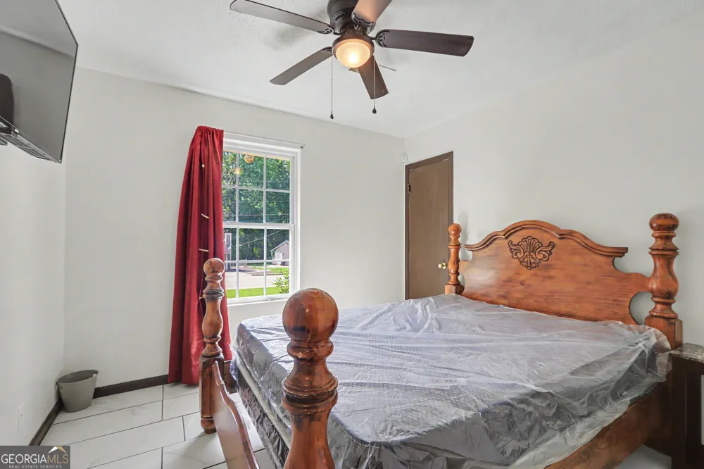 9018 Huntwood LN Riverdale, GA 30274