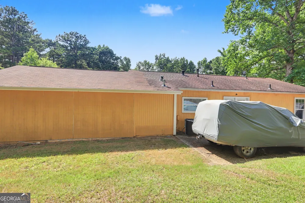 9018 Huntwood LN Riverdale, GA 30274