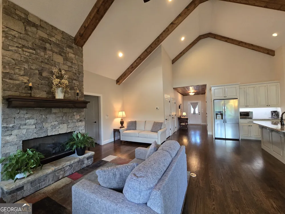 463 Ivy Log Heights RD Young Harris, GA 30582
