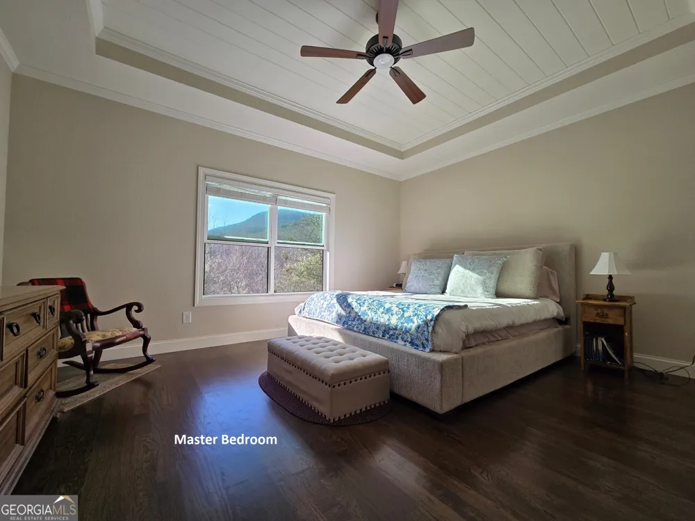 463 Ivy Log Heights RD Young Harris, GA 30582