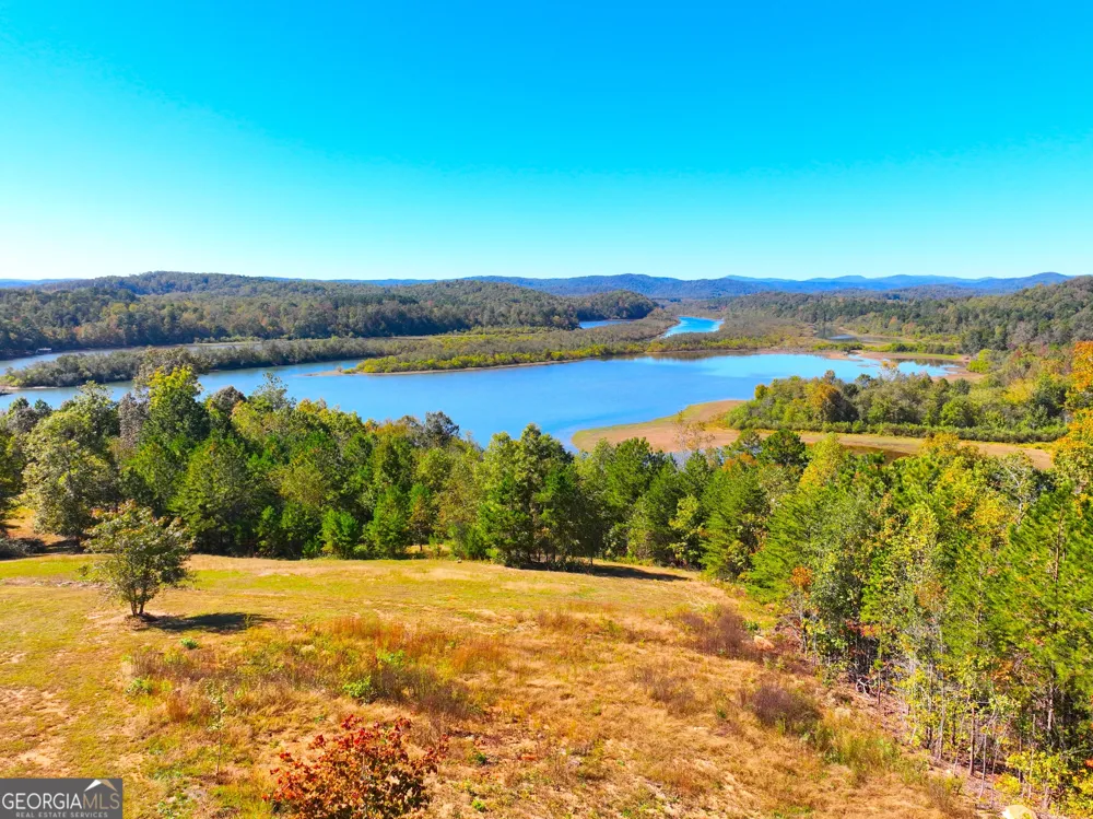 284 River RD Westminster, SC 29693