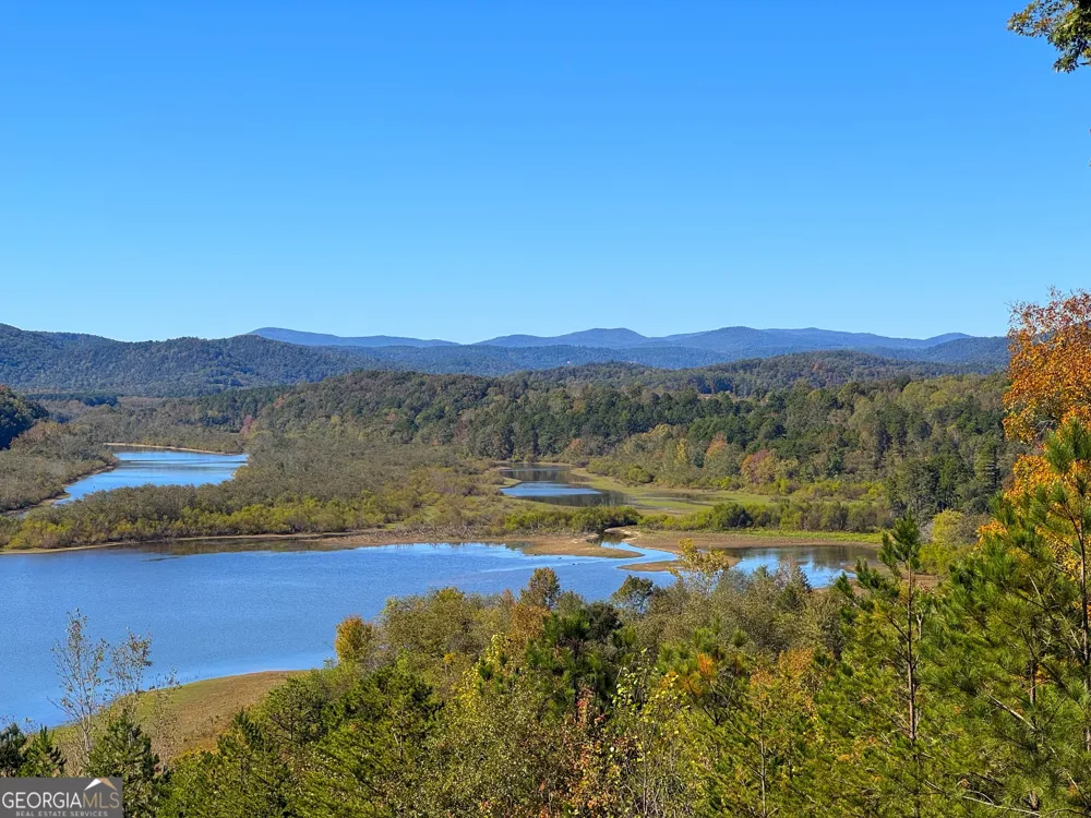 284 River RD Westminster, SC 29693