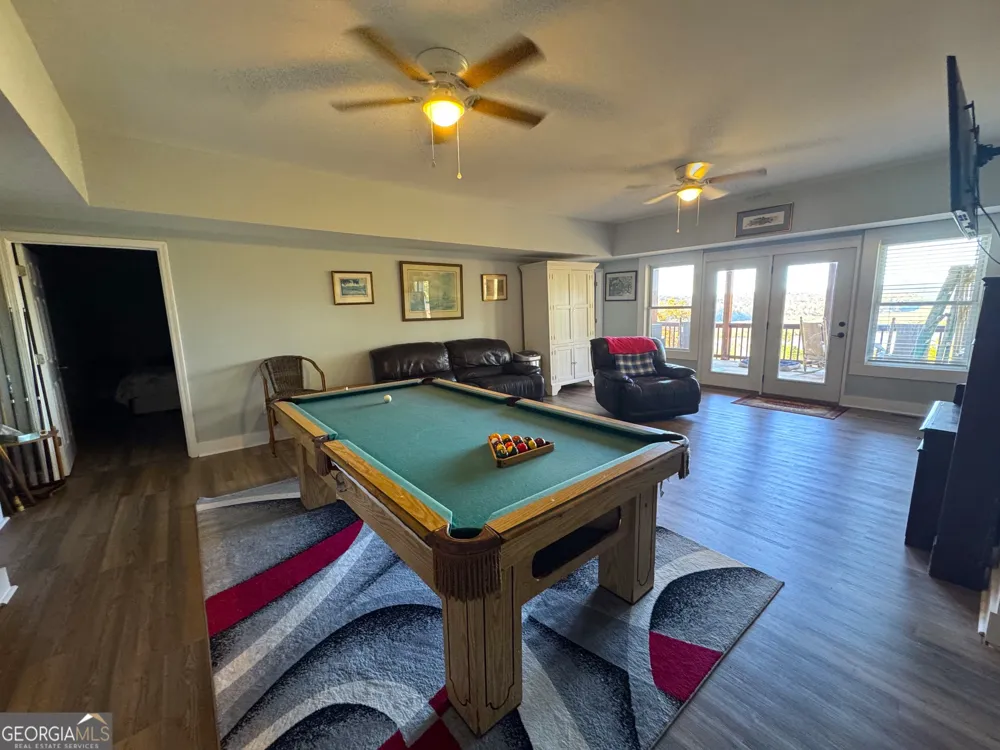 284 River RD Westminster, SC 29693