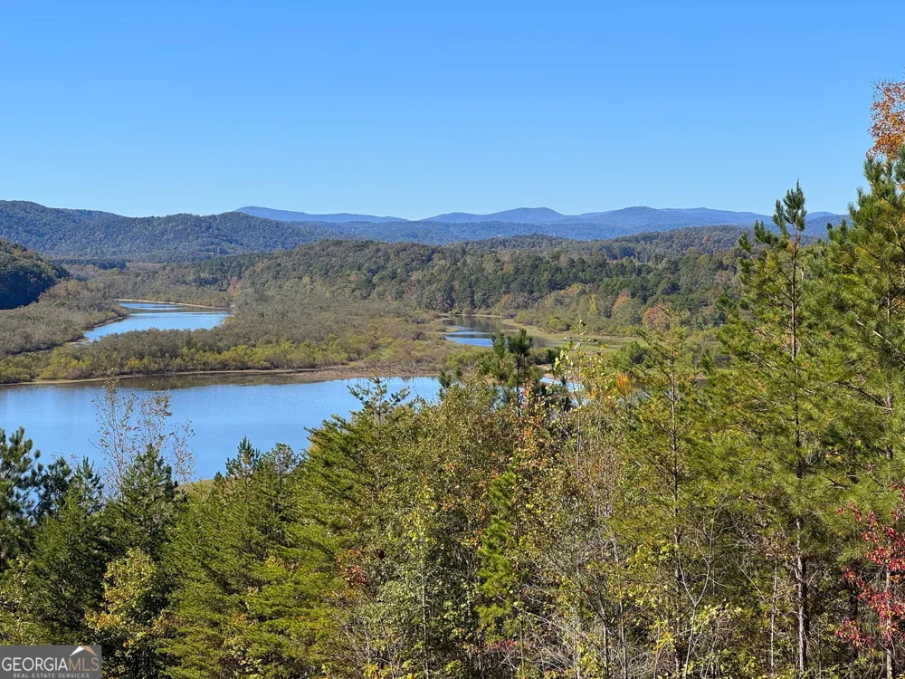284 River RD Westminster, SC 29693