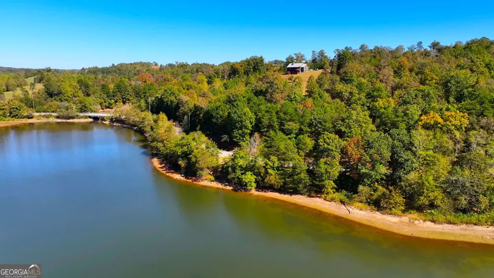 284 River RD Westminster, SC 29693
