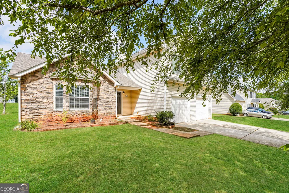 513 Easton DR Locust Grove, GA 30248