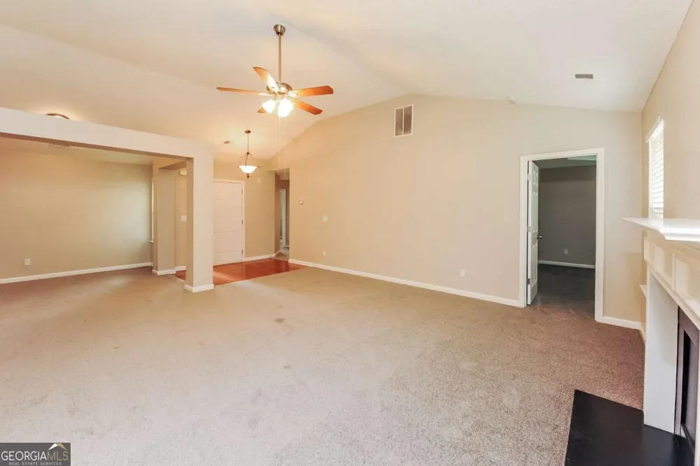 246 Augusta Woods DR Villa Rica, GA 30180