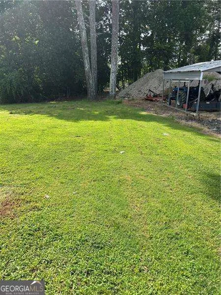 4233 Cantrell RD NW Acworth, GA 30101