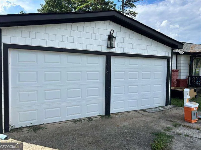 4233 Cantrell RD NW Acworth, GA 30101