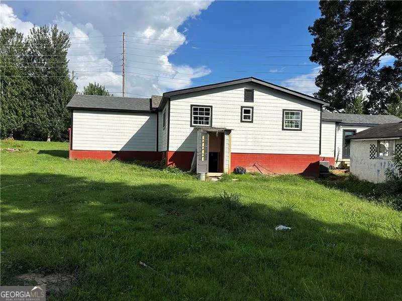 4233 Cantrell RD NW Acworth, GA 30101