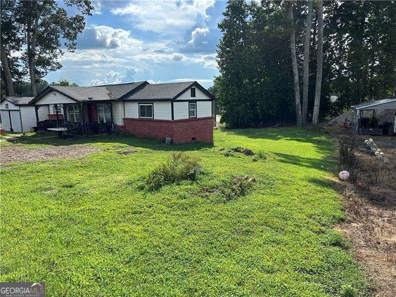 4233 Cantrell RD NW Acworth, GA 30101