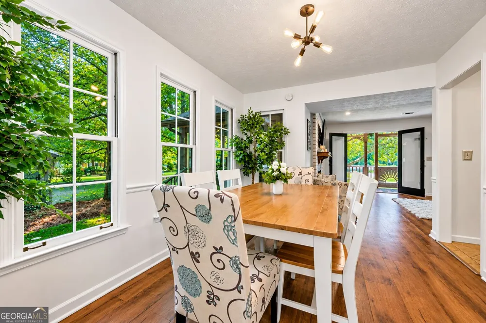 110 Shadowood LN Peachtree City, GA 30269