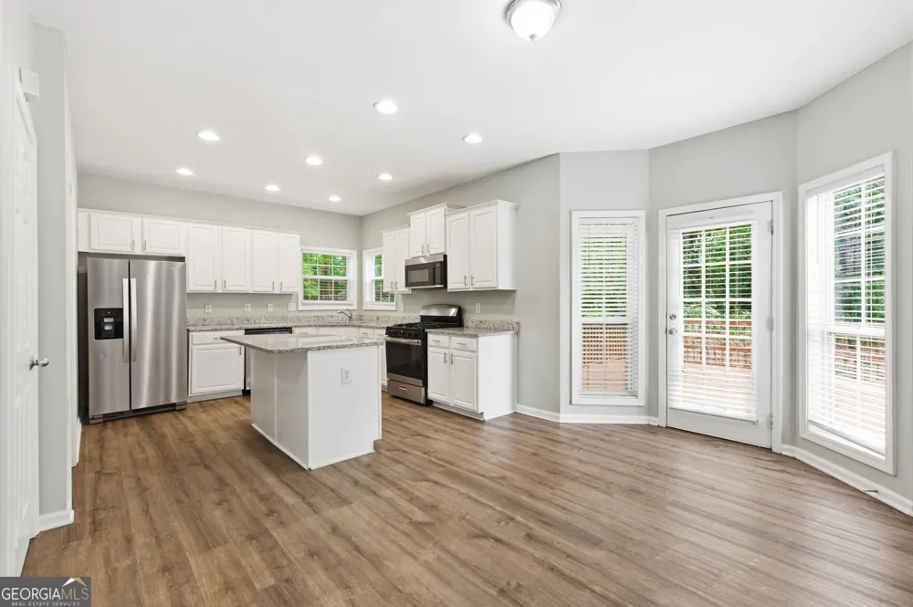 3890 Brentview PL NW Kennesaw, GA 30144