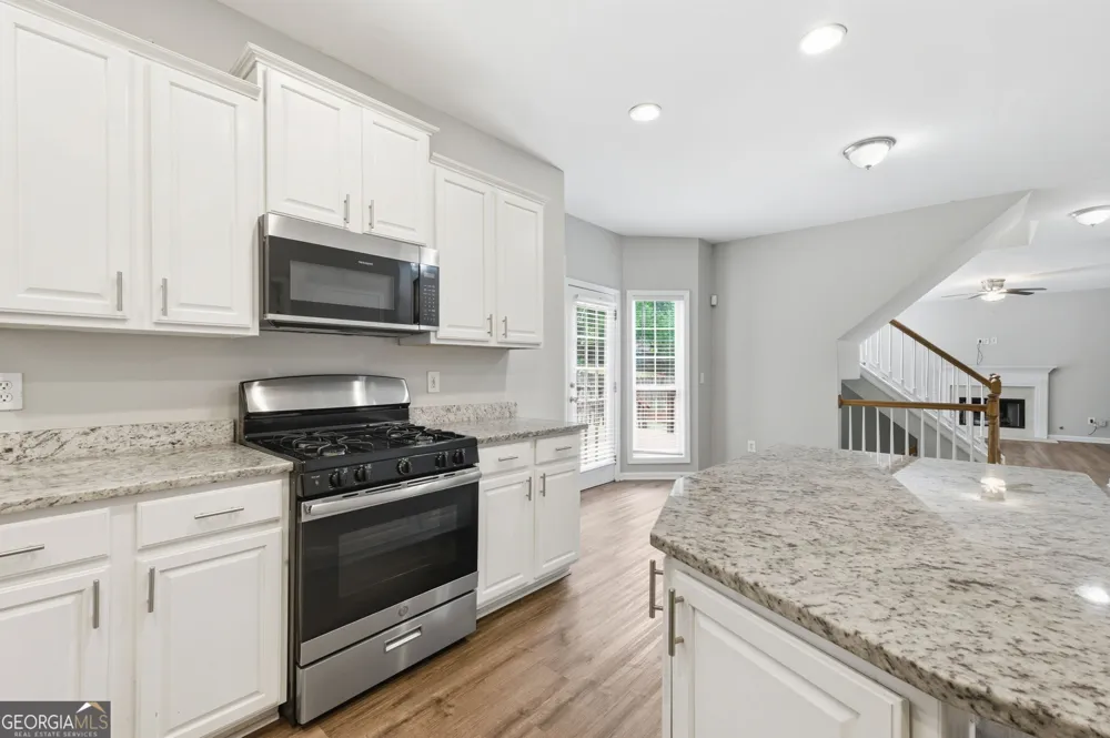 3890 Brentview PL NW Kennesaw, GA 30144