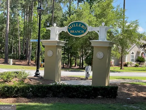 465 Millers Branch DR