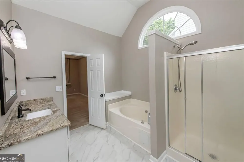 95 Valleyside DR Dallas, GA 30157