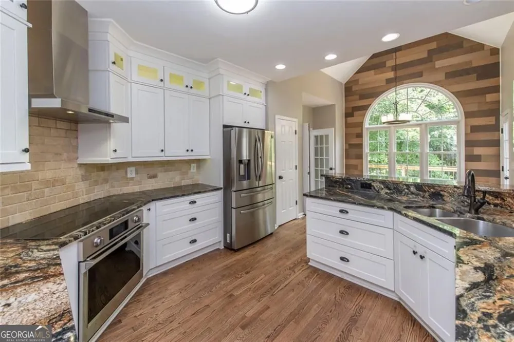 95 Valleyside DR Dallas, GA 30157