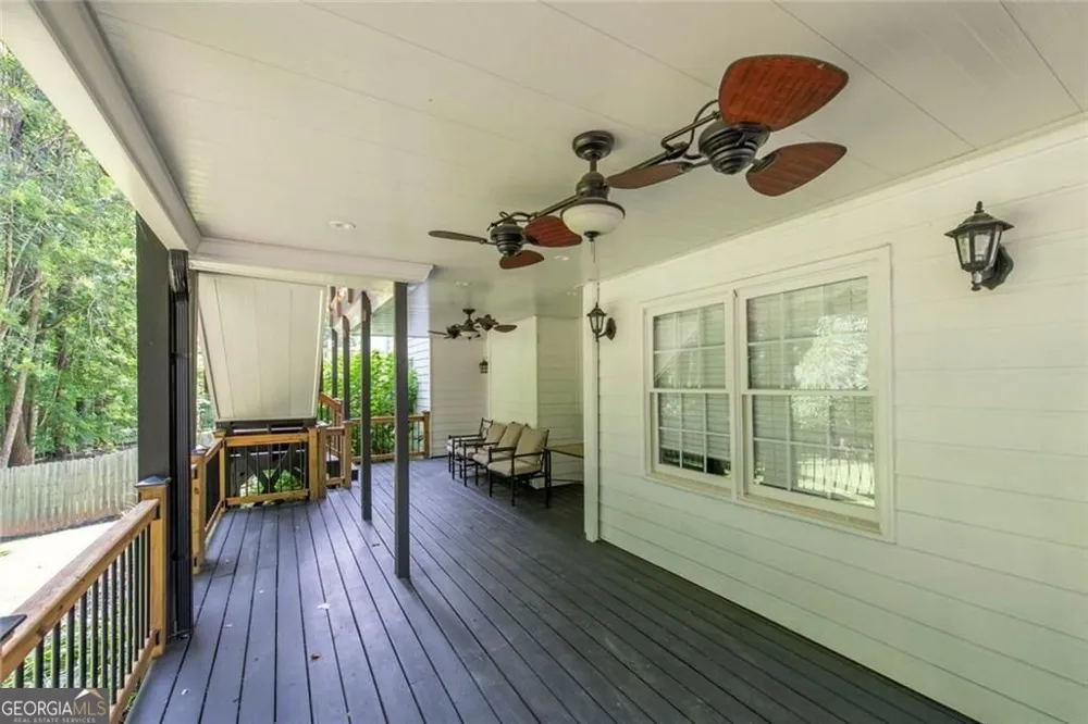 95 Valleyside DR Dallas, GA 30157