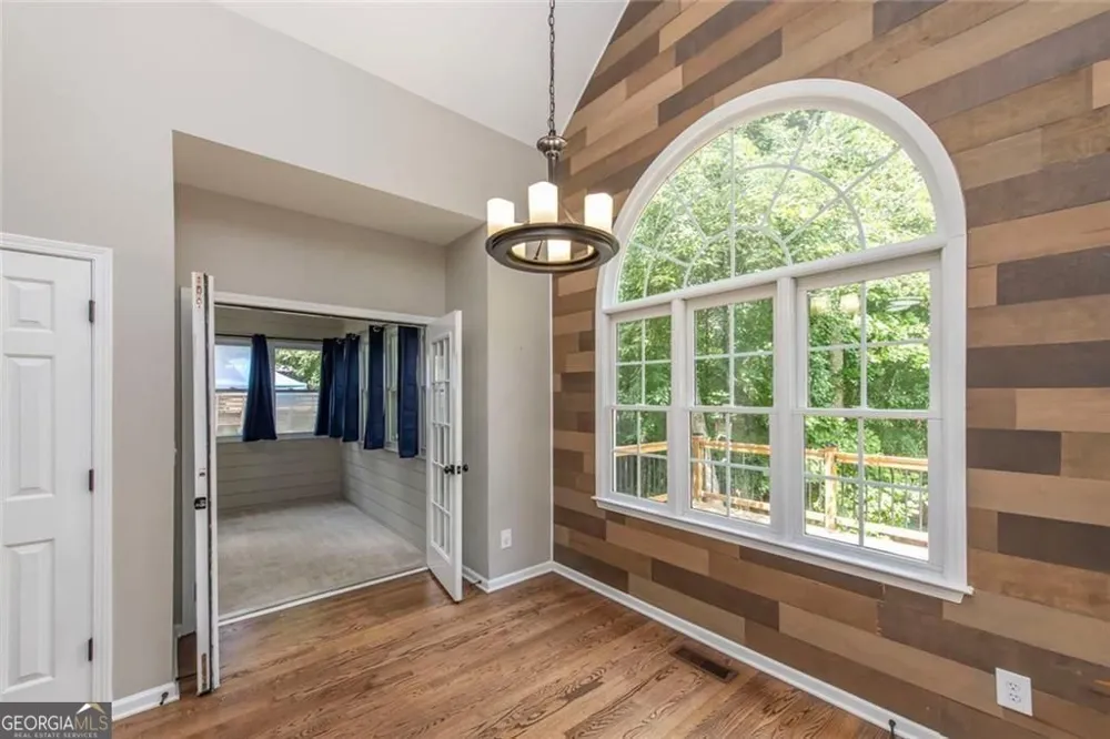 95 Valleyside DR Dallas, GA 30157
