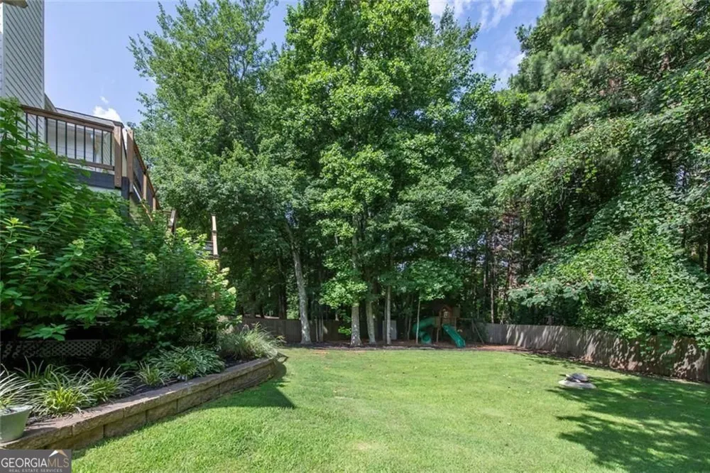 95 Valleyside DR Dallas, GA 30157