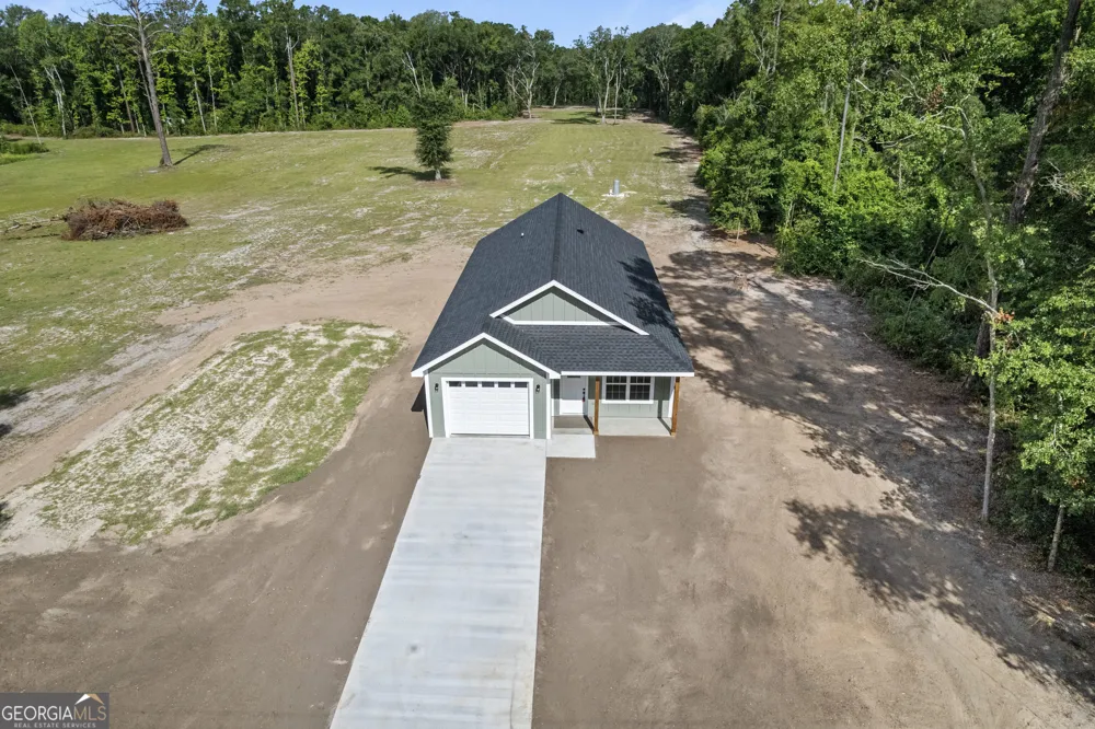 93 Riverside DR Jesup, GA 31545