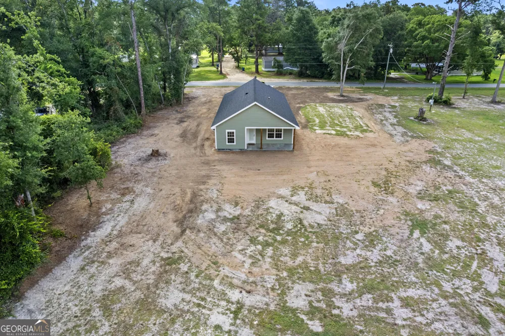 93 Riverside DR Jesup, GA 31545
