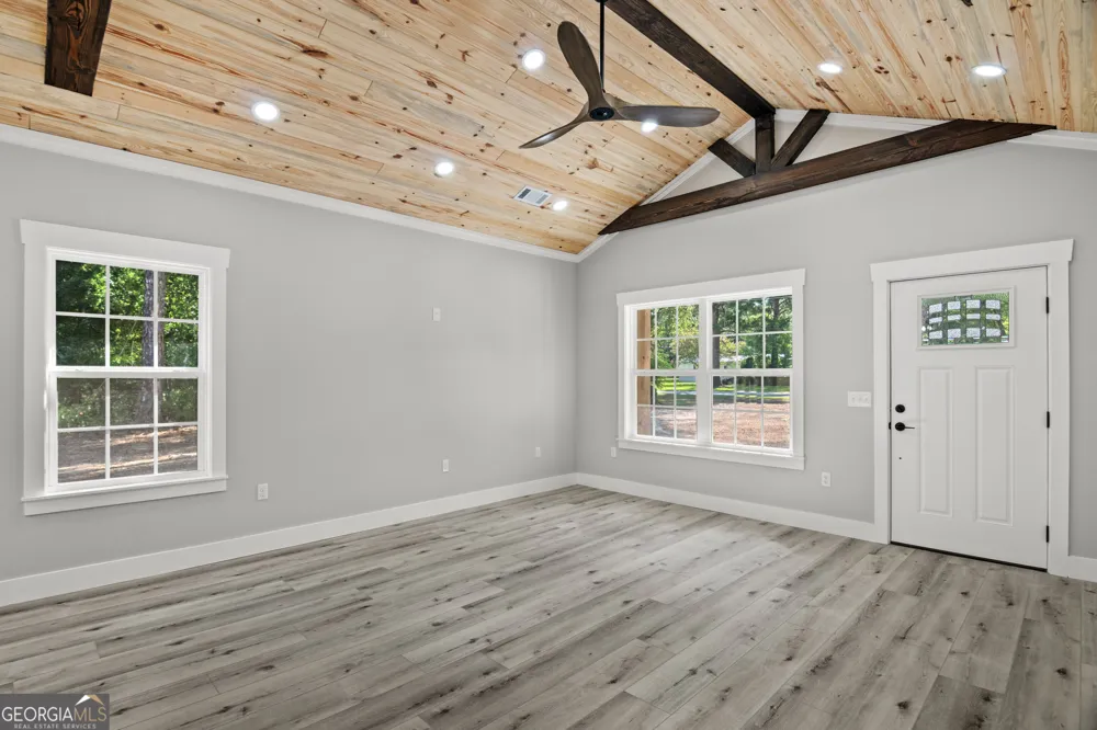 93 Riverside DR Jesup, GA 31545