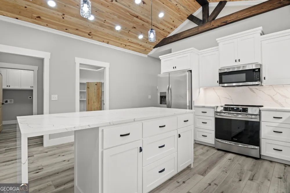 93 Riverside DR Jesup, GA 31545