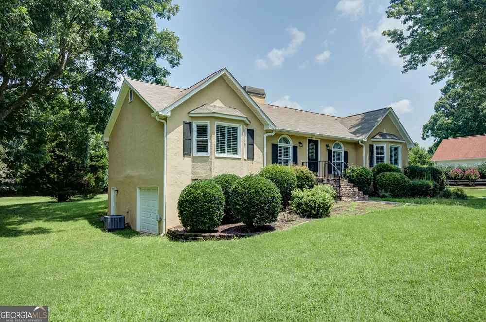 135 Tramore TRCE Tyrone, GA 30290