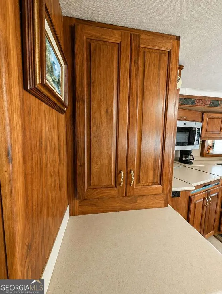 128 Bear BND Blairsville, GA 30512