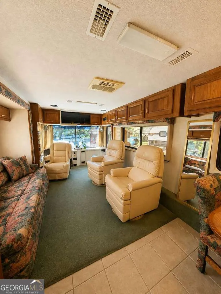 128 Bear BND Blairsville, GA 30512